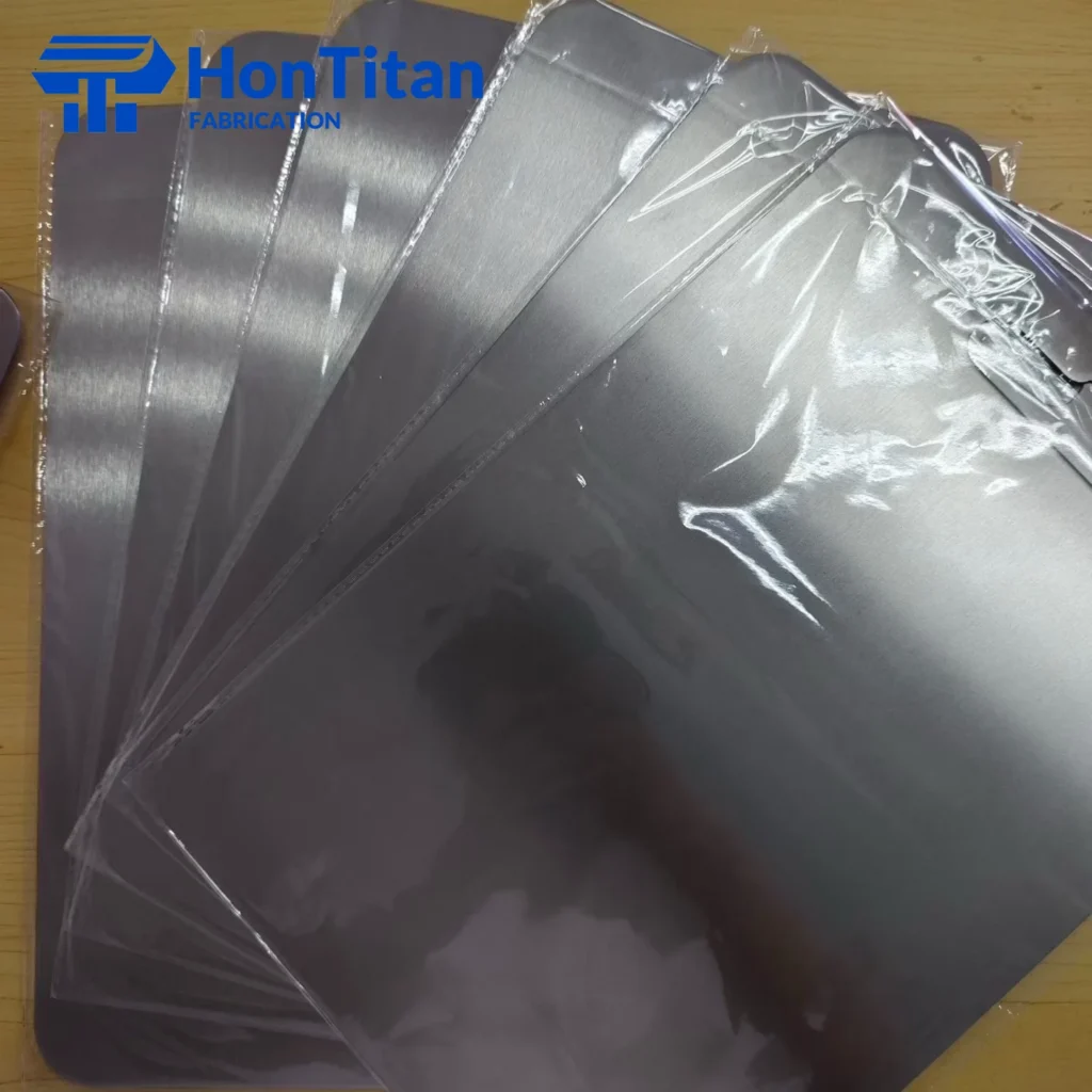 Tábua de cortar em titânio