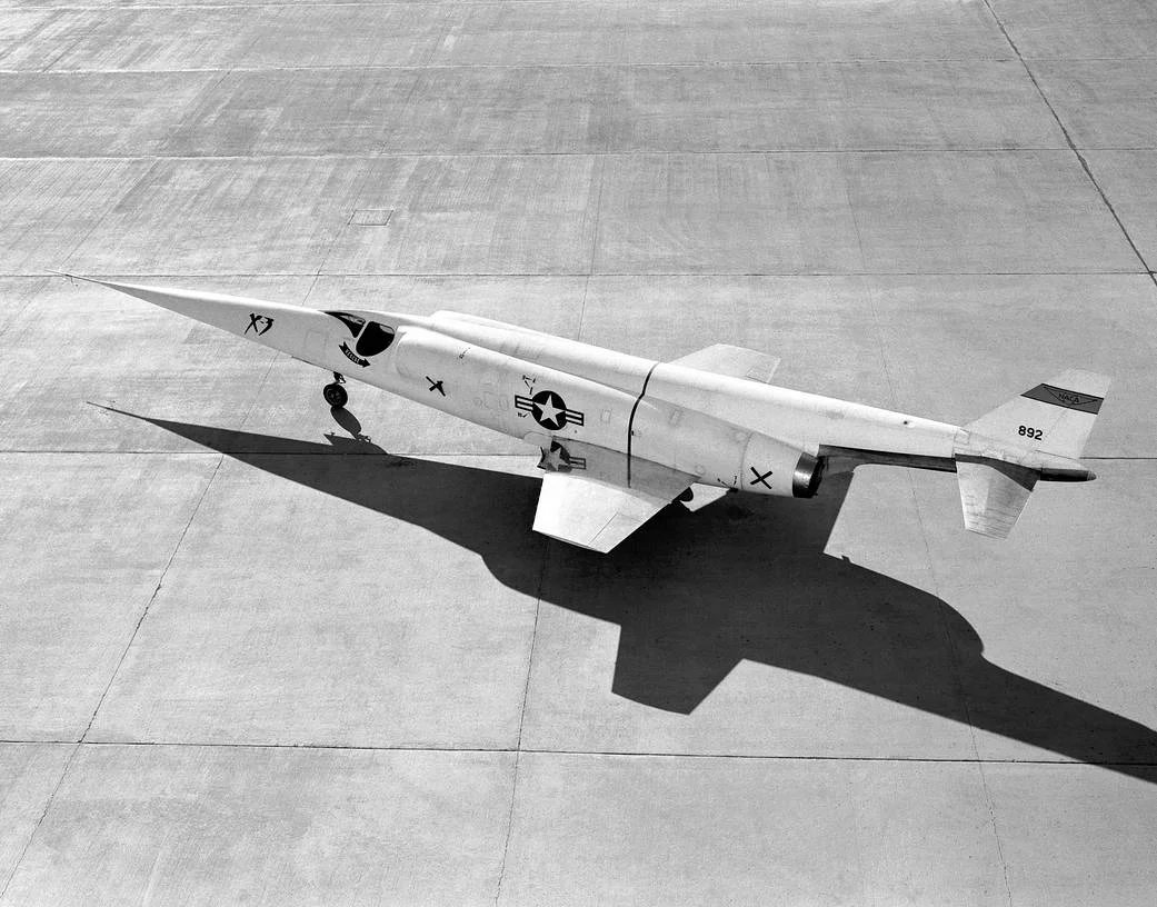 Titanium Price in 2026: Grade-by-Grade Breakdown, Regional Gaps, and the Supply Risk No One Is Talking About 5 Aerospace titanium Ti-6Al-4V components manufacturing - Douglas X-3 first major titanium airframe structure historical photo